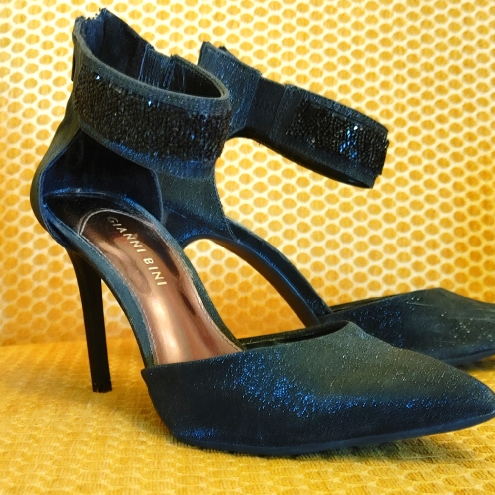 Gianni Bini size 7, sexy beaded ankle strap heels.